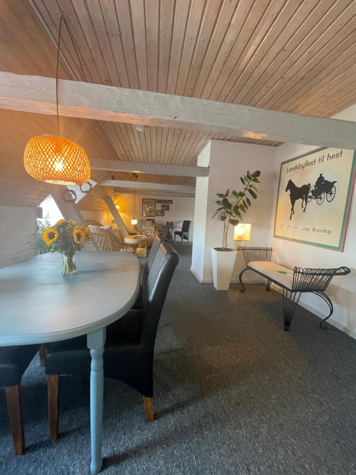Landligt Ophold Pa Midtgard Apartment Vamdrup Ngoại thất bức ảnh